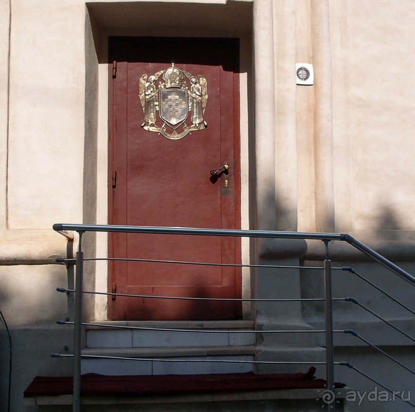 Утро в Бухаресте. Патриарший холм