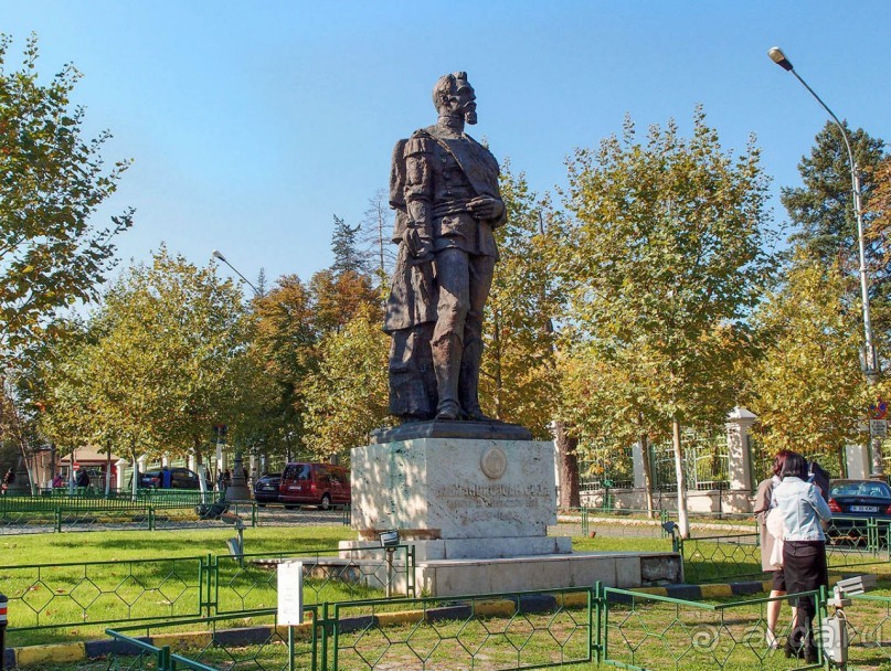 Утро в Бухаресте. Патриарший холм