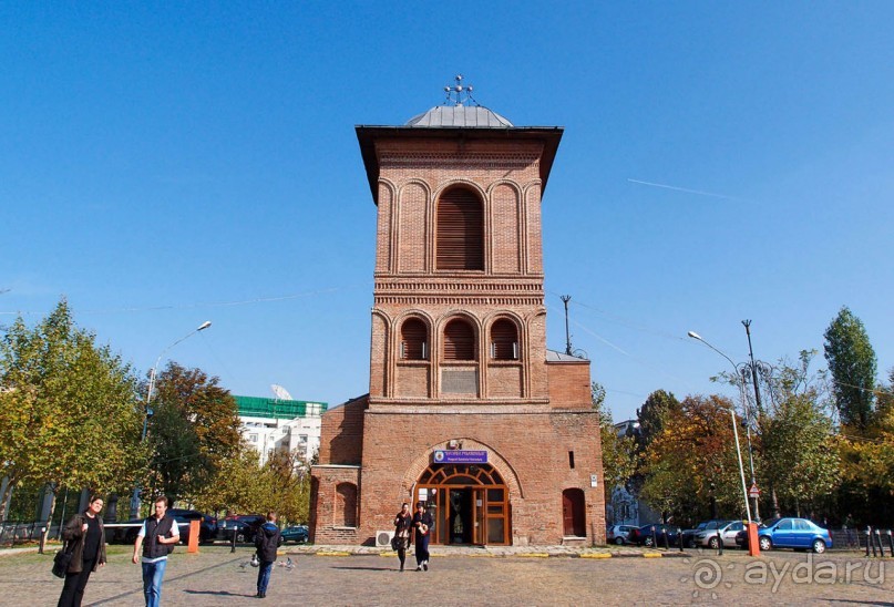 Утро в Бухаресте. Патриарший холм