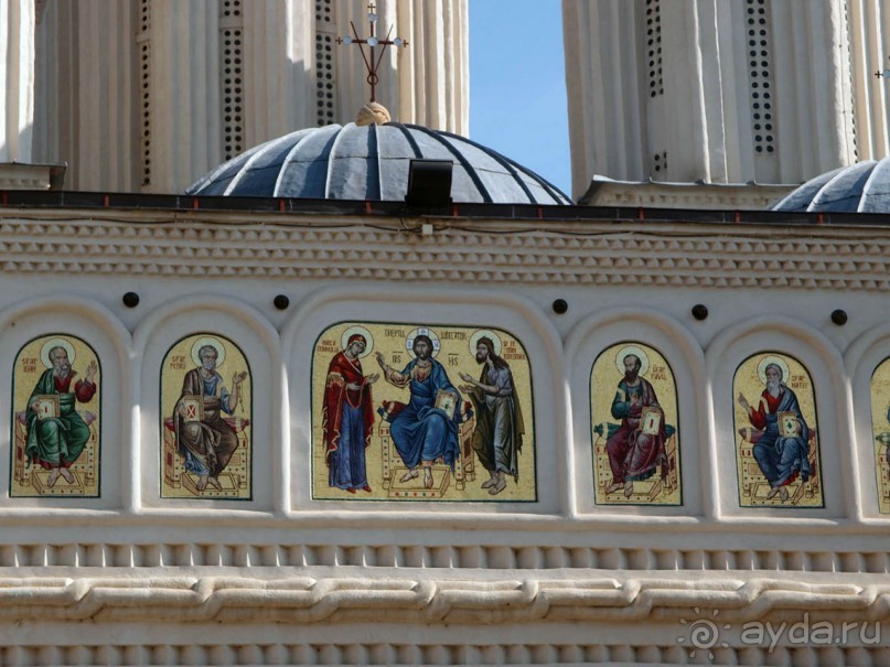 Утро в Бухаресте. Патриарший холм