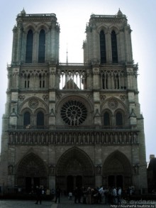 Альбом отзыва "Непередаваемая атмосфера Парижа"