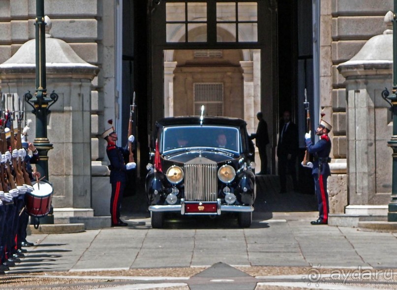 Роскошь, оружие и искусство по-королевски