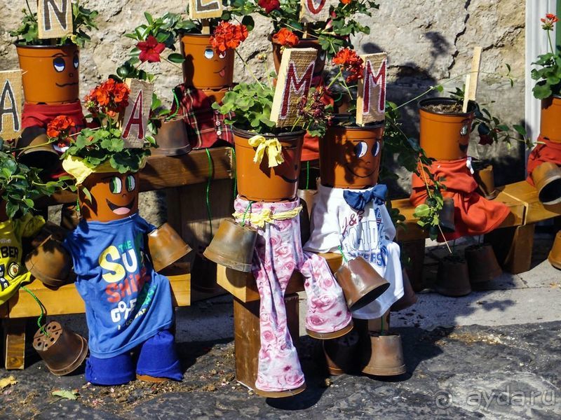 Хлеб, любовь и тарантелла Хлеб, любовь и тарантелла