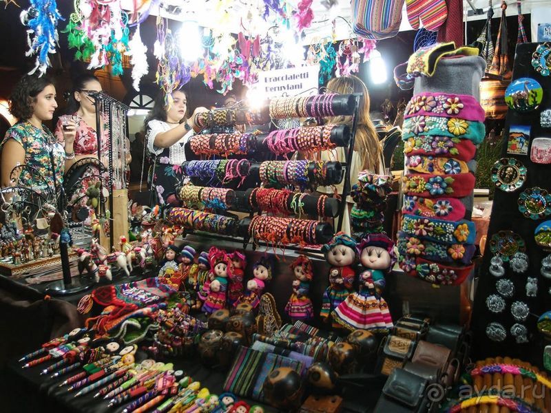 Хлеб, любовь и тарантелла Хлеб, любовь и тарантелла