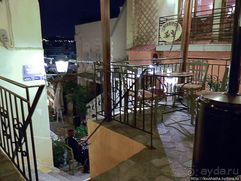 Афинские прогулки (ч.3) В неярком свете ночи