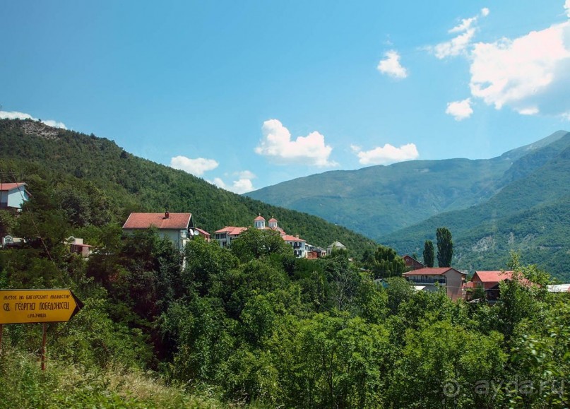 Природа и монастыри Национального парка Маврово