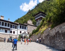 Природа и монастыри Национального парка Маврово