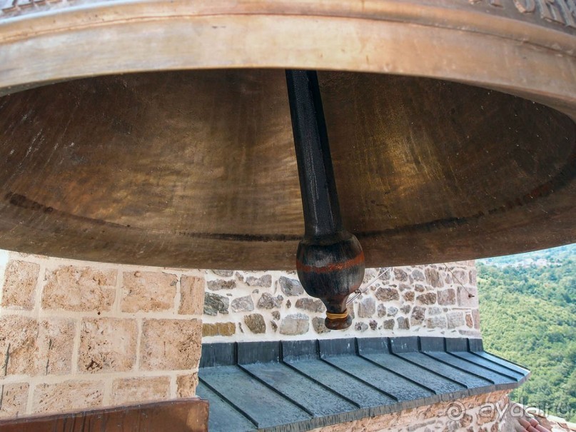 Природа и монастыри Национального парка Маврово