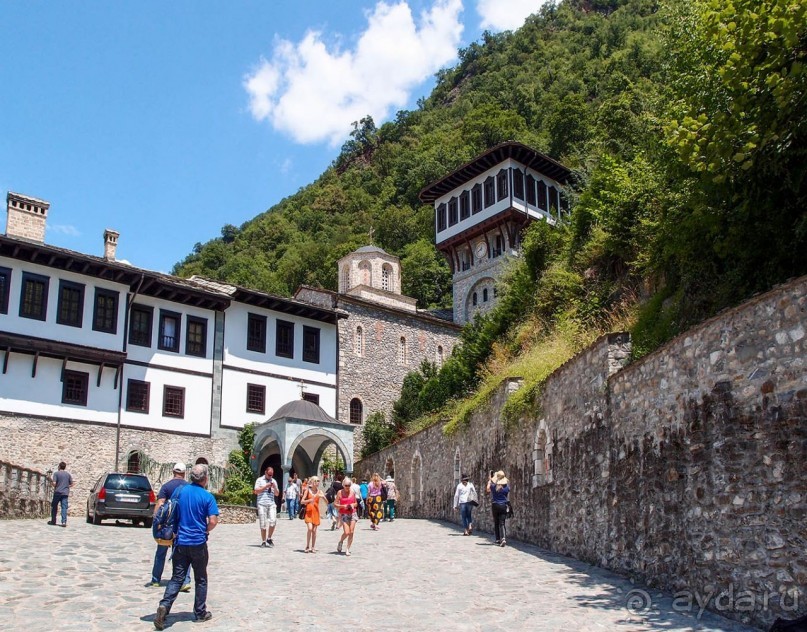 Природа и монастыри Национального парка Маврово