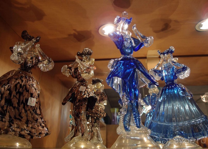 Стеклянная республика