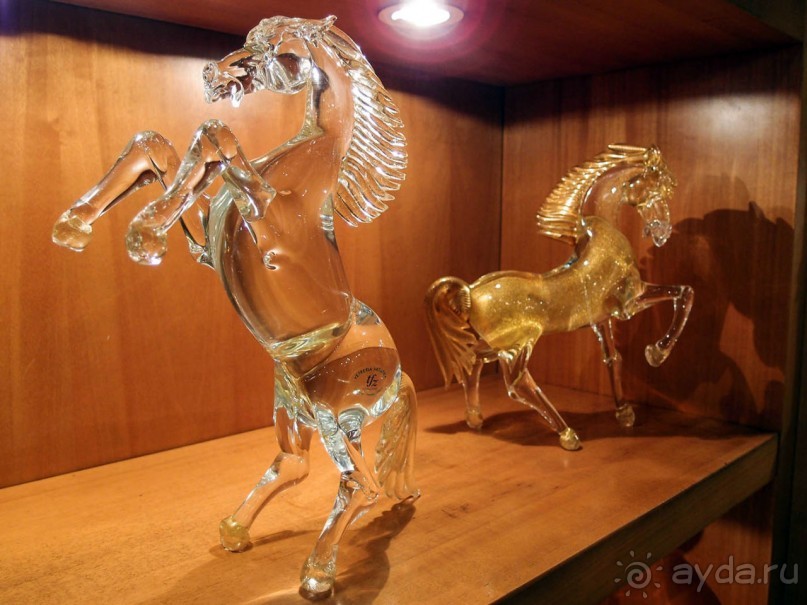 Стеклянная республика