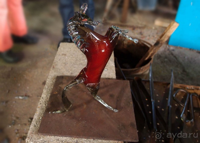 Стеклянная республика