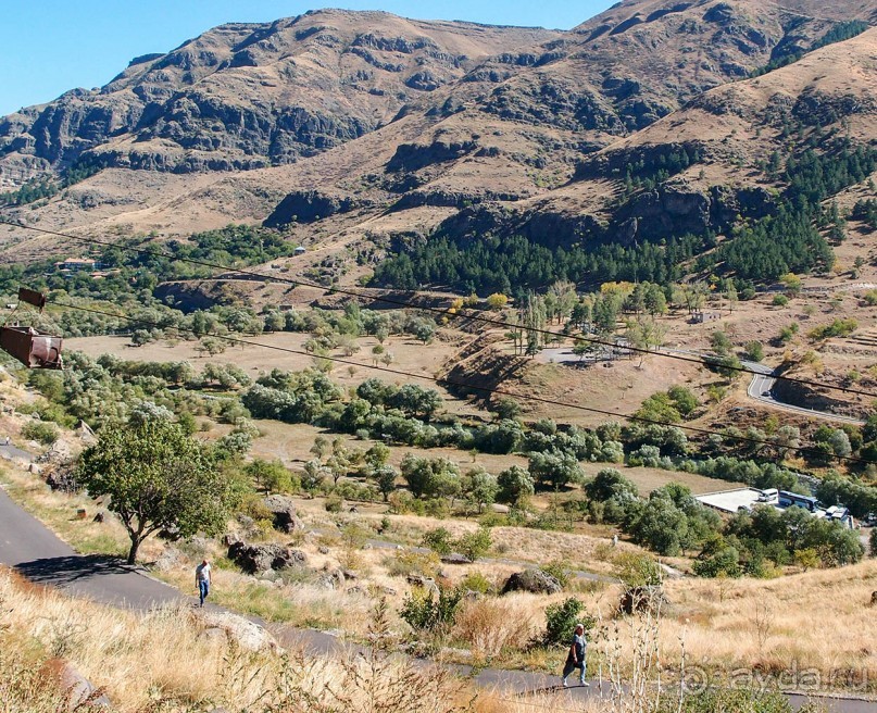 Пещерный город «в разрезе». Вардзиа
