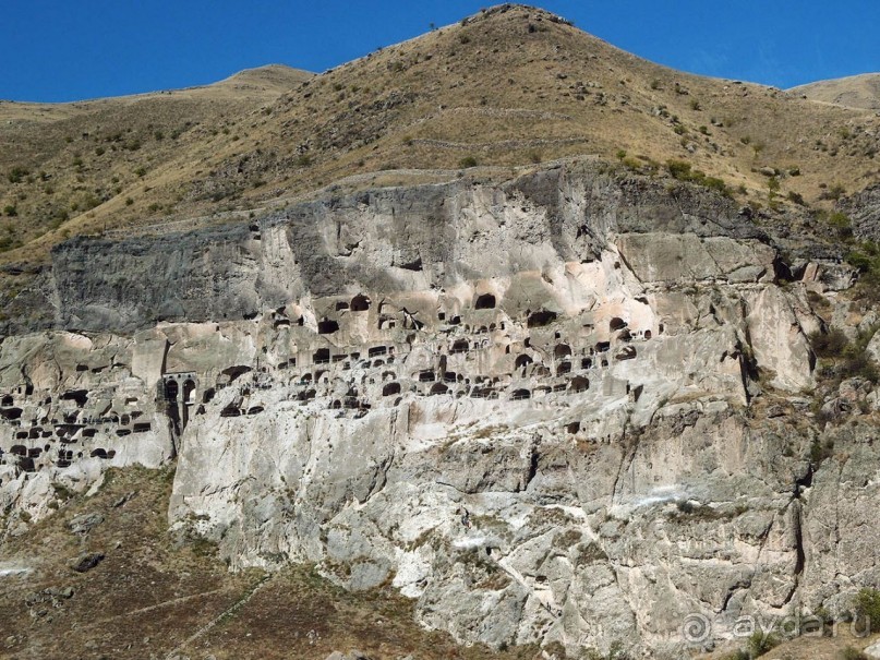 Пещерный город «в разрезе». Вардзиа