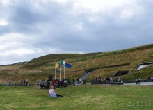 Твои столпы — крутых отрогов склоны