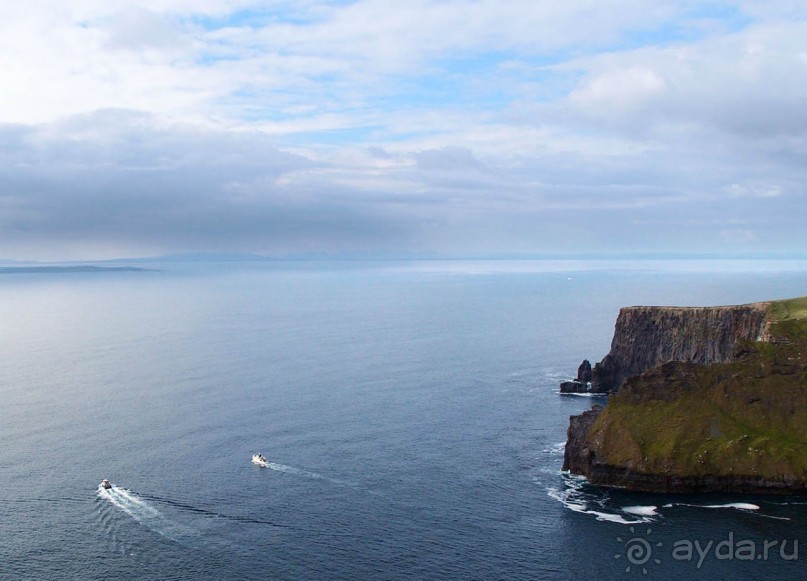 Твои столпы — крутых отрогов склоны