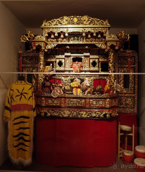 В балаган вас приглашаю