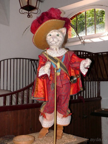 Парижская Пасха и Кот в сапогах