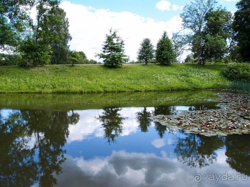 В Турайде озёр голубые прозоры...