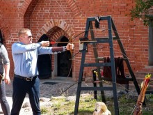 В Турайде озёр голубые прозоры...