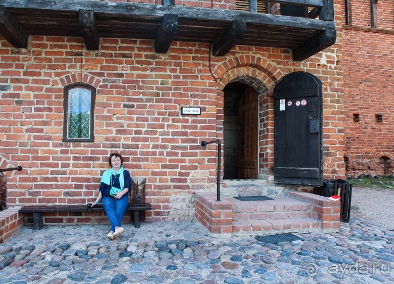 В Турайде озёр голубые прозоры...