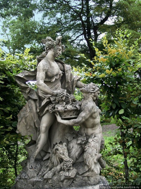 Рококо-гарден и летняя резиденция курфюрстов