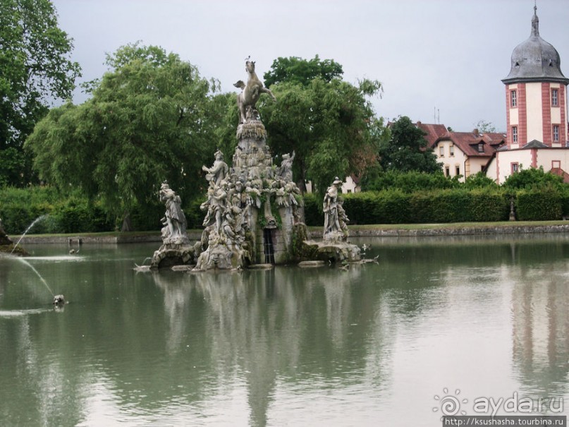 Рококо-гарден и летняя резиденция курфюрстов