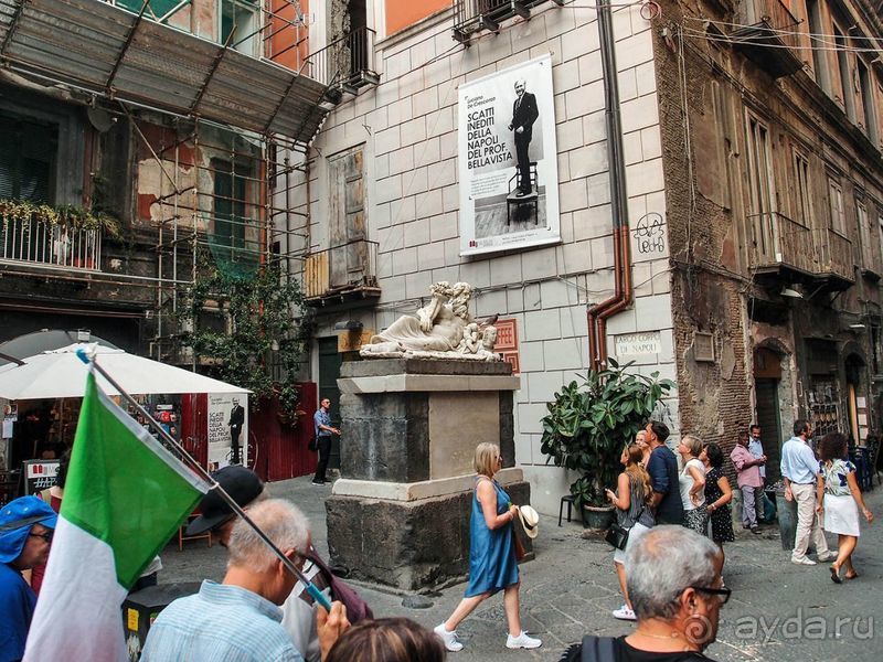 Корничелло неаполитено Корничелло неаполитено