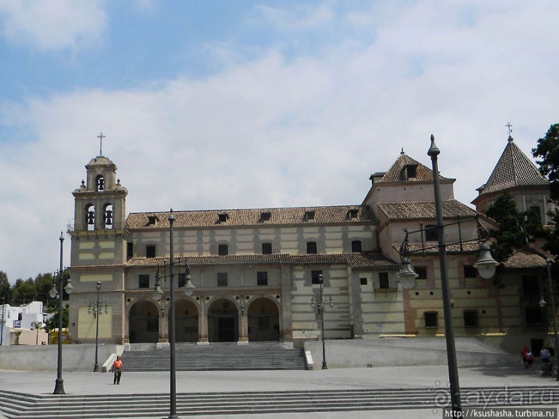 Экскурсионный автобус Малага-тур