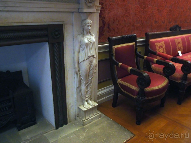 Палеа Анактора. Дворец, музей и место саммита