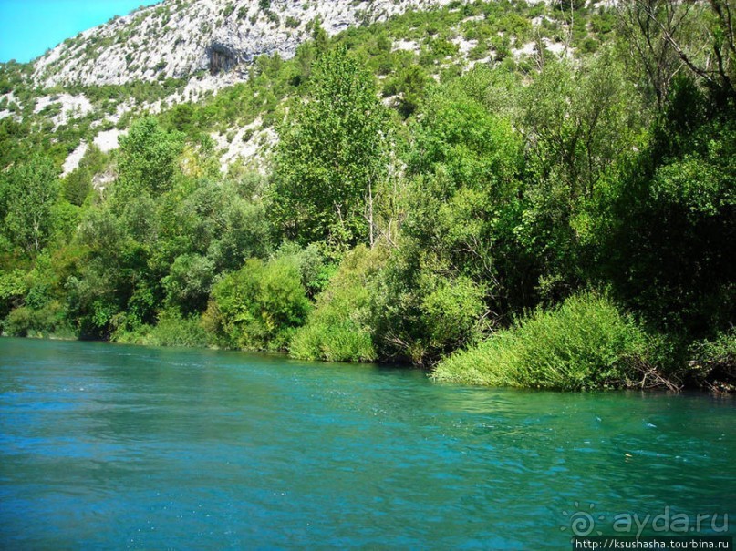Лодочки на реке Цетина