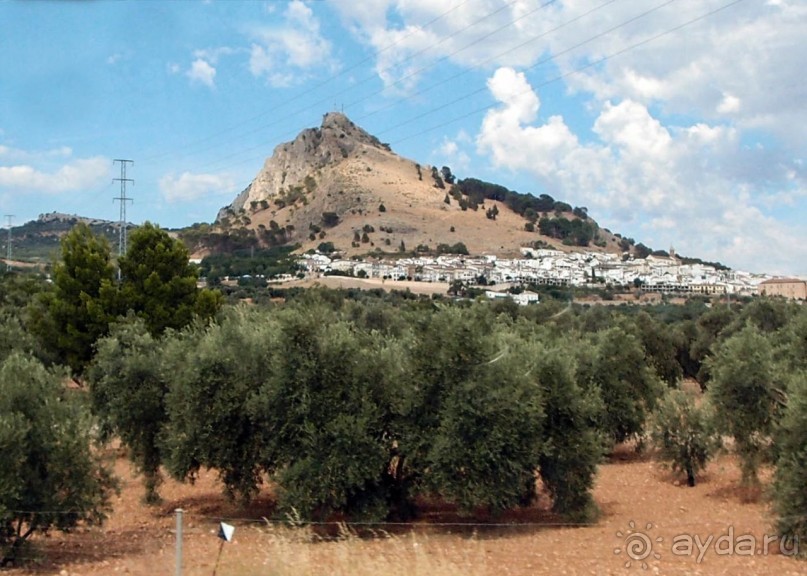 Михас-игрушка, город-сувенир