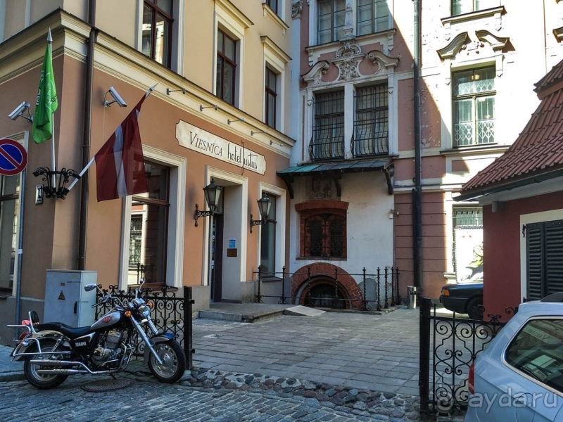 Открой порталы в вымысел, в кино и в историю