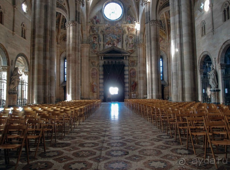 Чертоза ди Павиа — шедевр среди полей