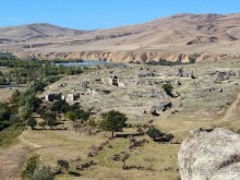 Пещерный город над Курой