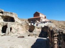 Пещерный город над Курой