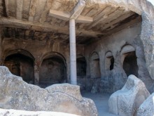 Пещерный город над Курой