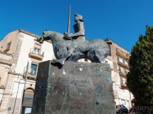 Сказ о мятежном бароне, отсечённых головах и библейских снах