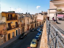 Сказ о мятежном бароне, отсечённых головах и библейских снах