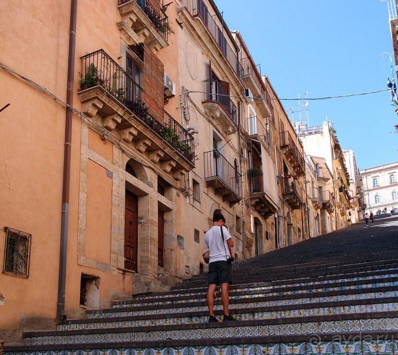 Сказ о мятежном бароне, отсечённых головах и библейских снах