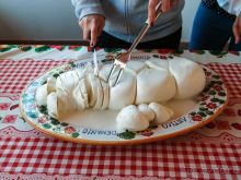 Деликатесы из молока буйволиц