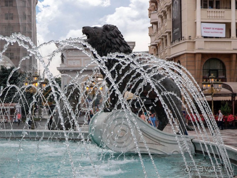 Скульптурное скопище Скопья