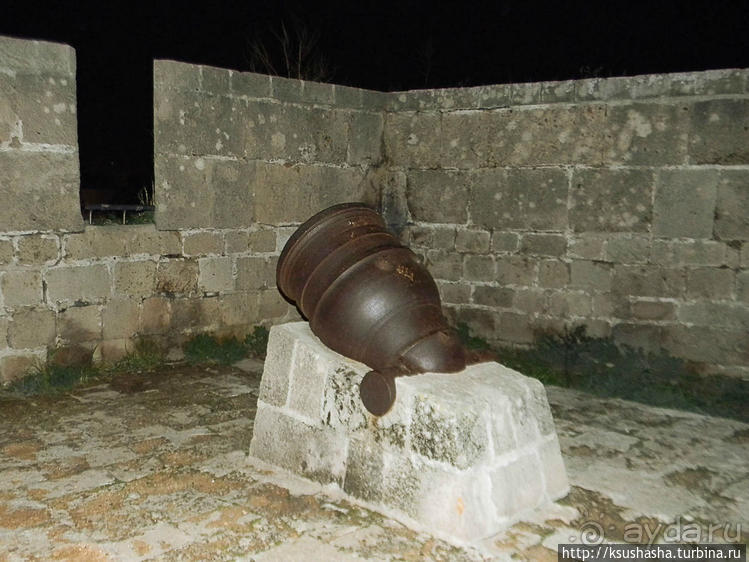 Новый год в цветущем лете, где-то 200 лет назад