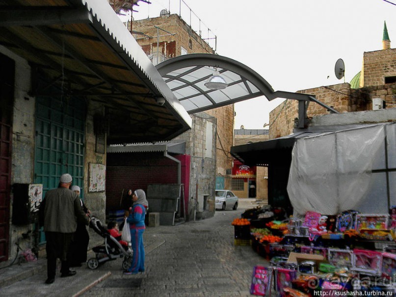 Новый год в цветущем лете, где-то 200 лет назад