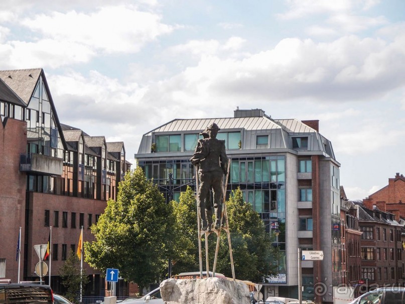 Красивых любят чаще и прилежней