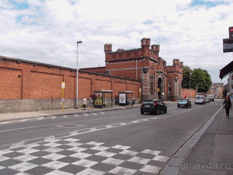 Красивых любят чаще и прилежней