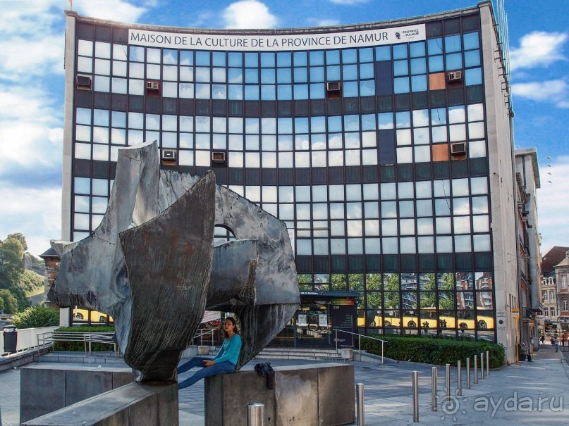 Красивых любят чаще и прилежней