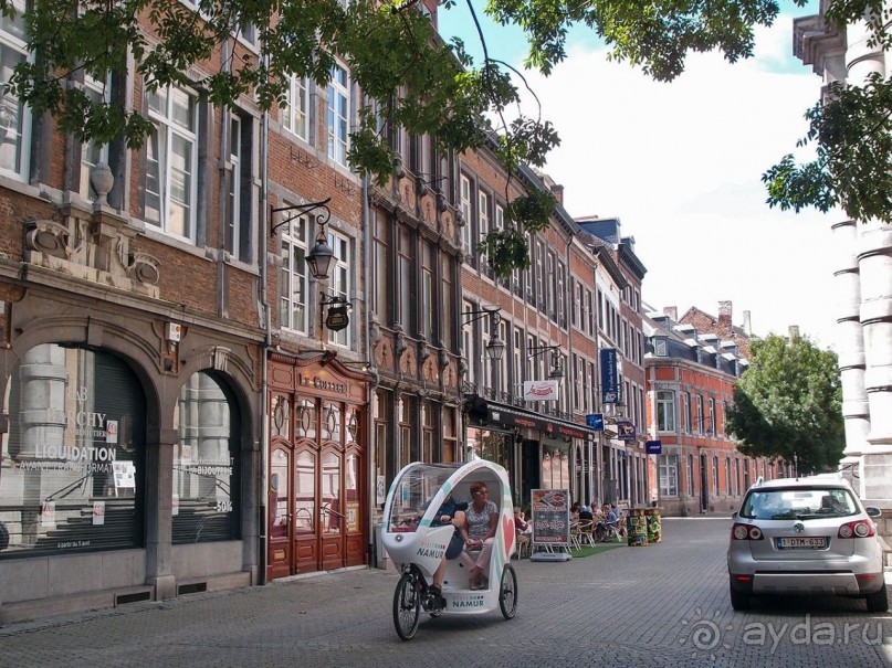 Красивых любят чаще и прилежней