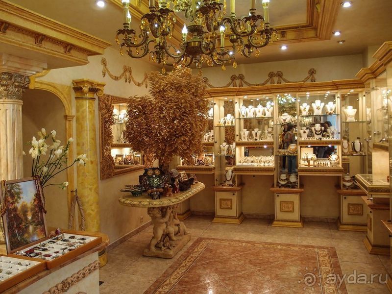 Рижский бальзам и балтийский янтарь