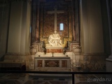 Ватикан. Серый день, белый мрамор Пьеты